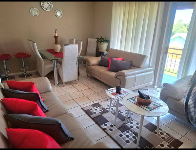 2 BEDROOM SECTIONAL TITLE FOR SALE IN WENTWORTH PARK